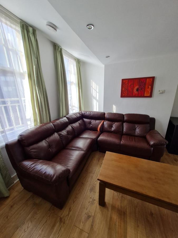 H.V Apartments シェフィールド エクステリア 写真
