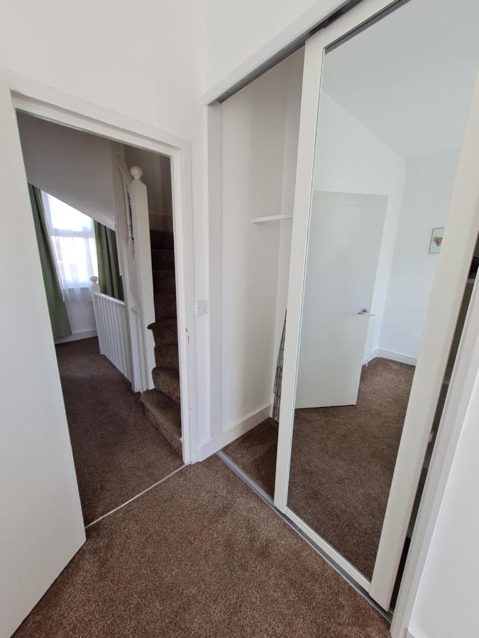 H.V Apartments シェフィールド エクステリア 写真